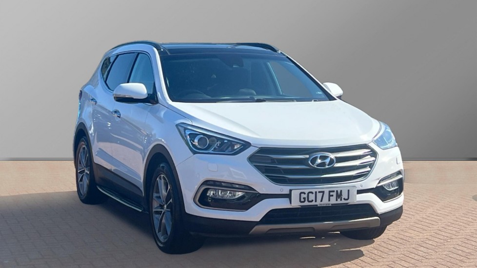 Main listing image - Hyundai Santa Fe