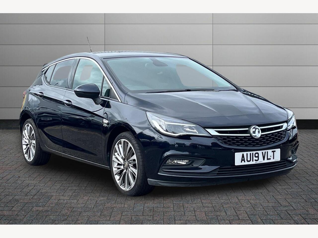 Main listing image - Vauxhall Astra