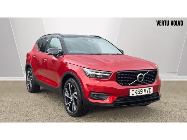 Main listing image - Volvo XC40