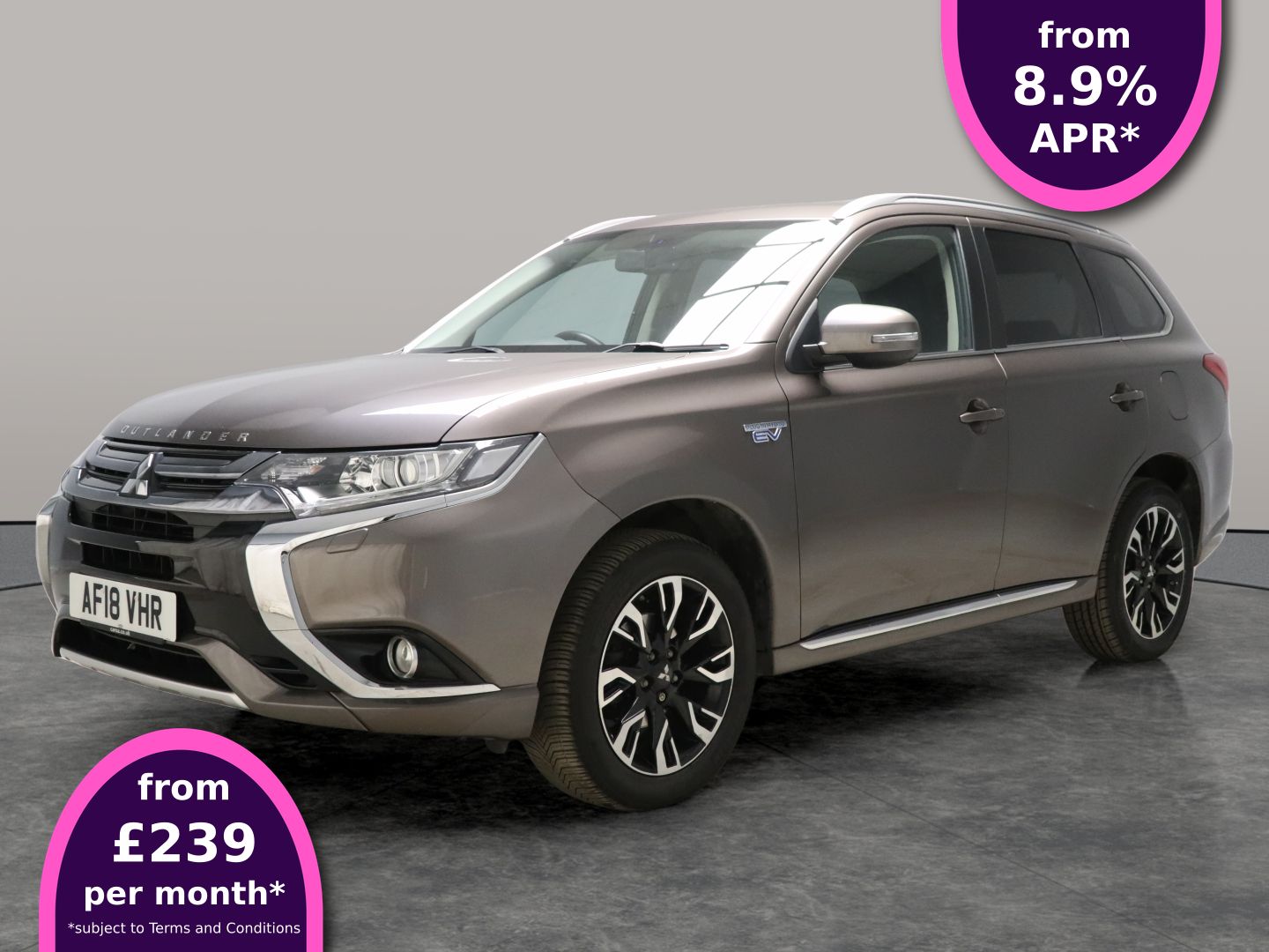 Main listing image - Mitsubishi Outlander