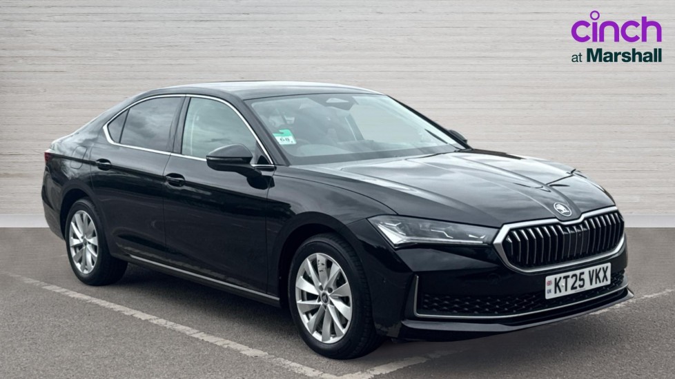 Main listing image - Skoda Superb