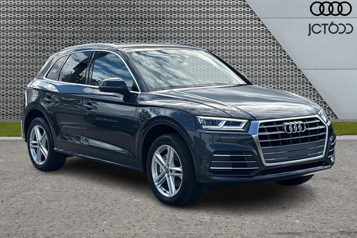 Main listing image - Audi Q5
