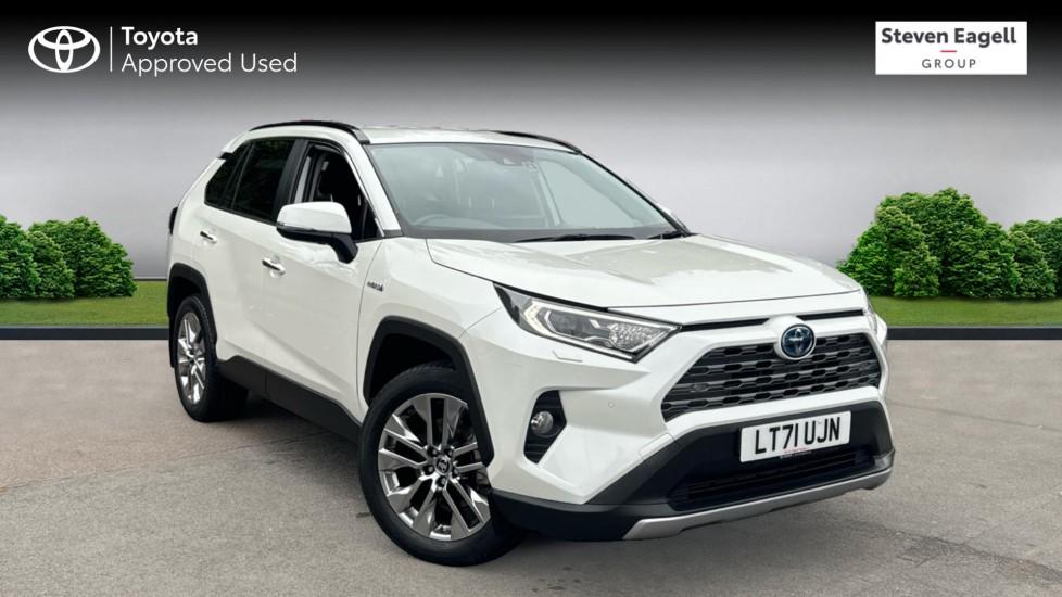 Main listing image - Toyota RAV4