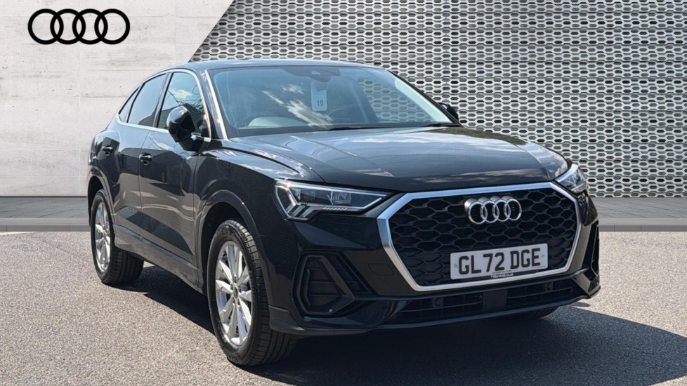 Main listing image - Audi Q3