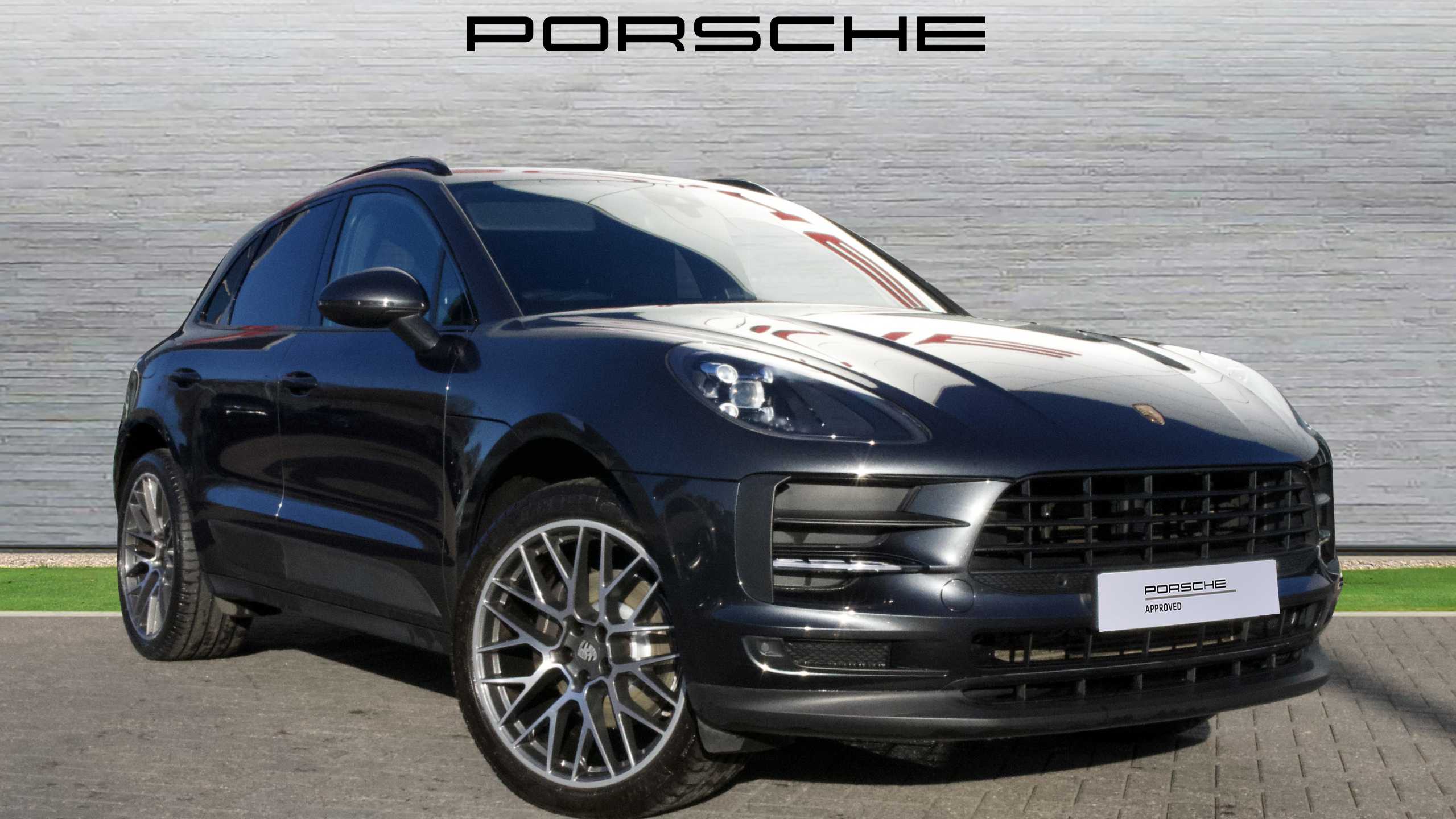 Main listing image - Porsche Macan