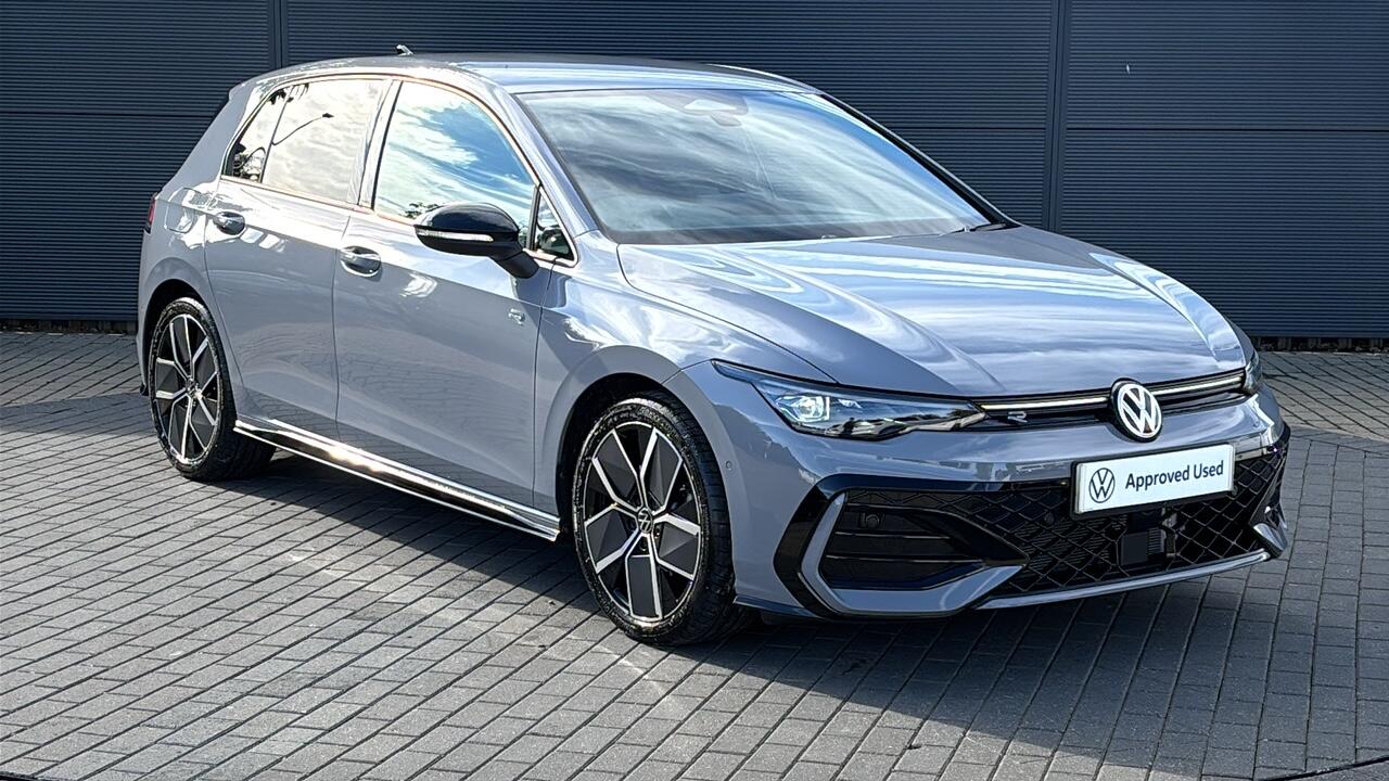 Main listing image - Volkswagen Golf