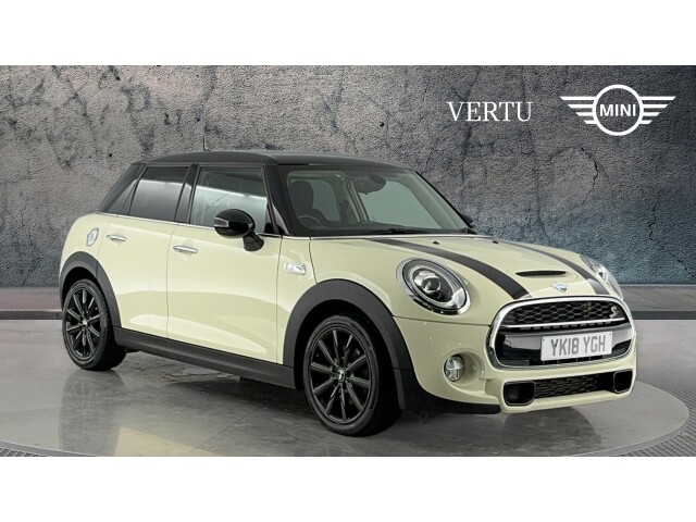 Main listing image - MINI Hatchback 5dr