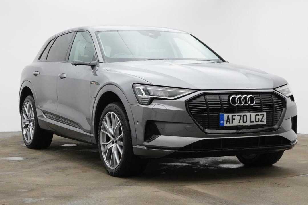 Main listing image - Audi e-tron