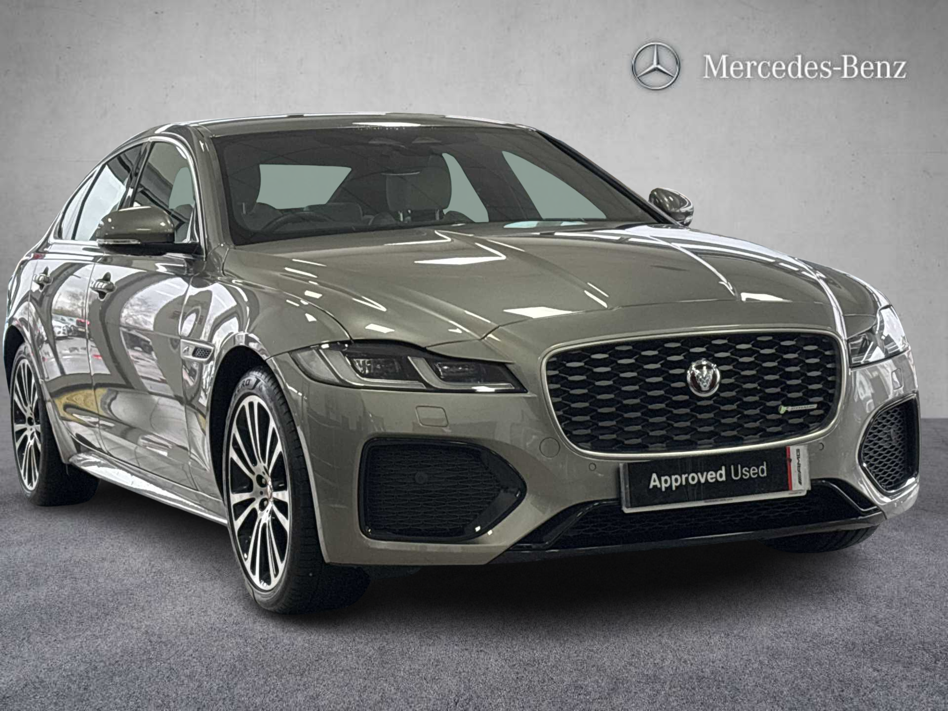Main listing image - Jaguar XF