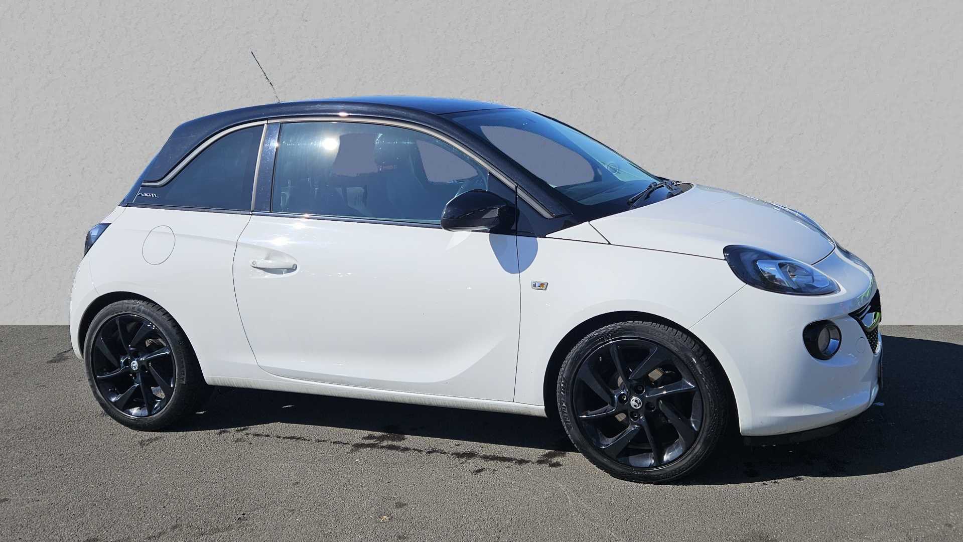 Main listing image - Vauxhall Adam