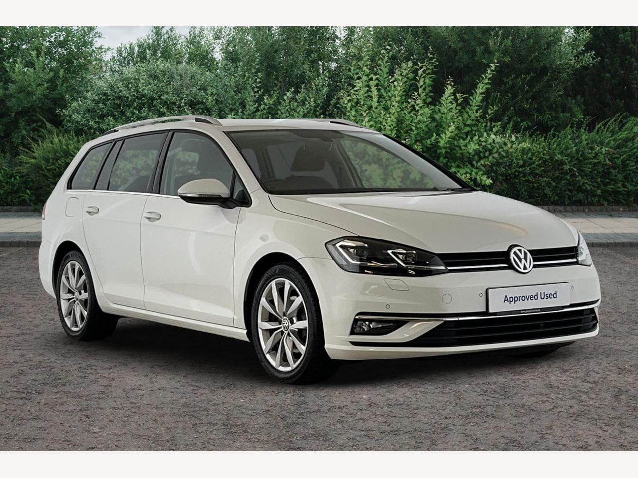 Main listing image - Volkswagen Golf Estate