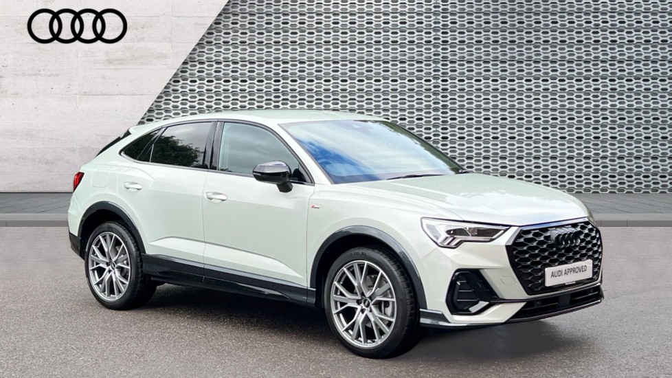 Main listing image - Audi Q3