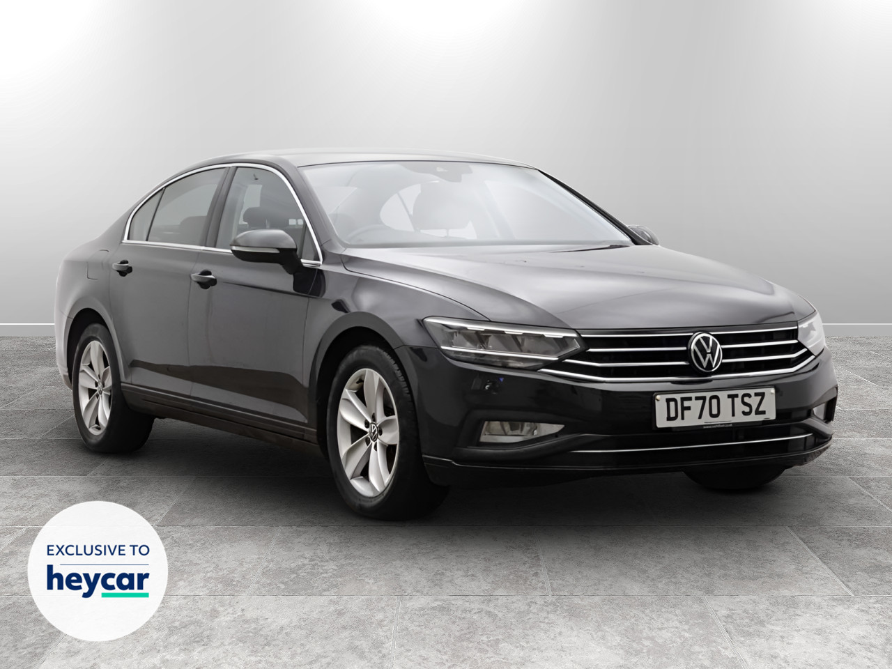 Main listing image - Volkswagen Passat