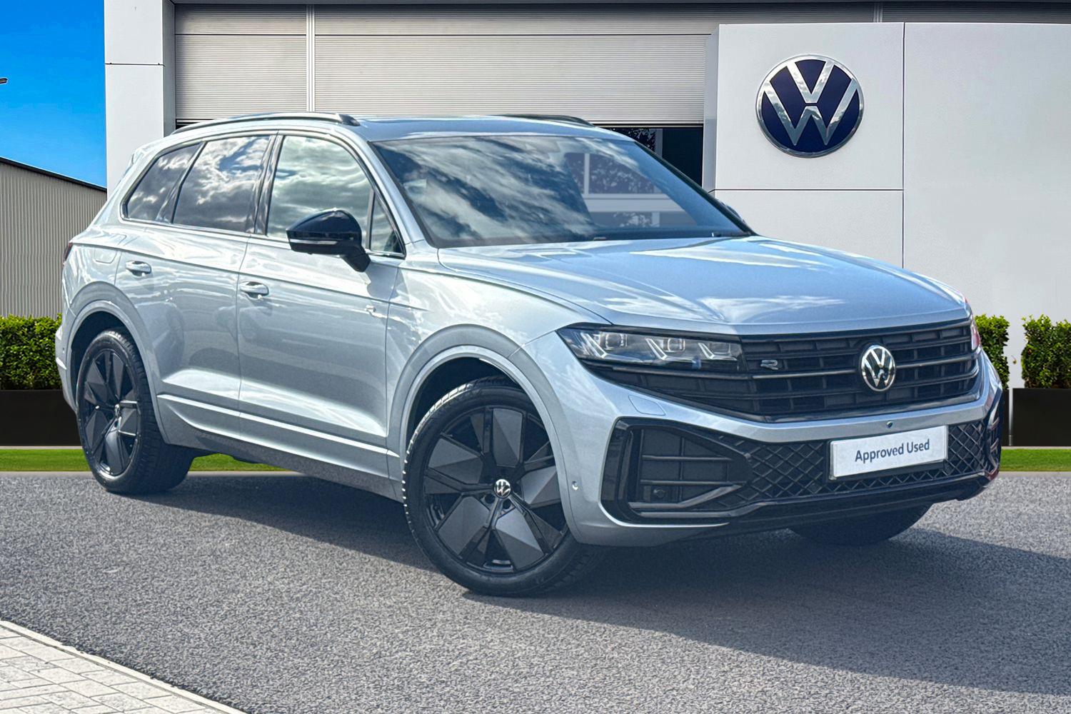 Main listing image - Volkswagen Touareg