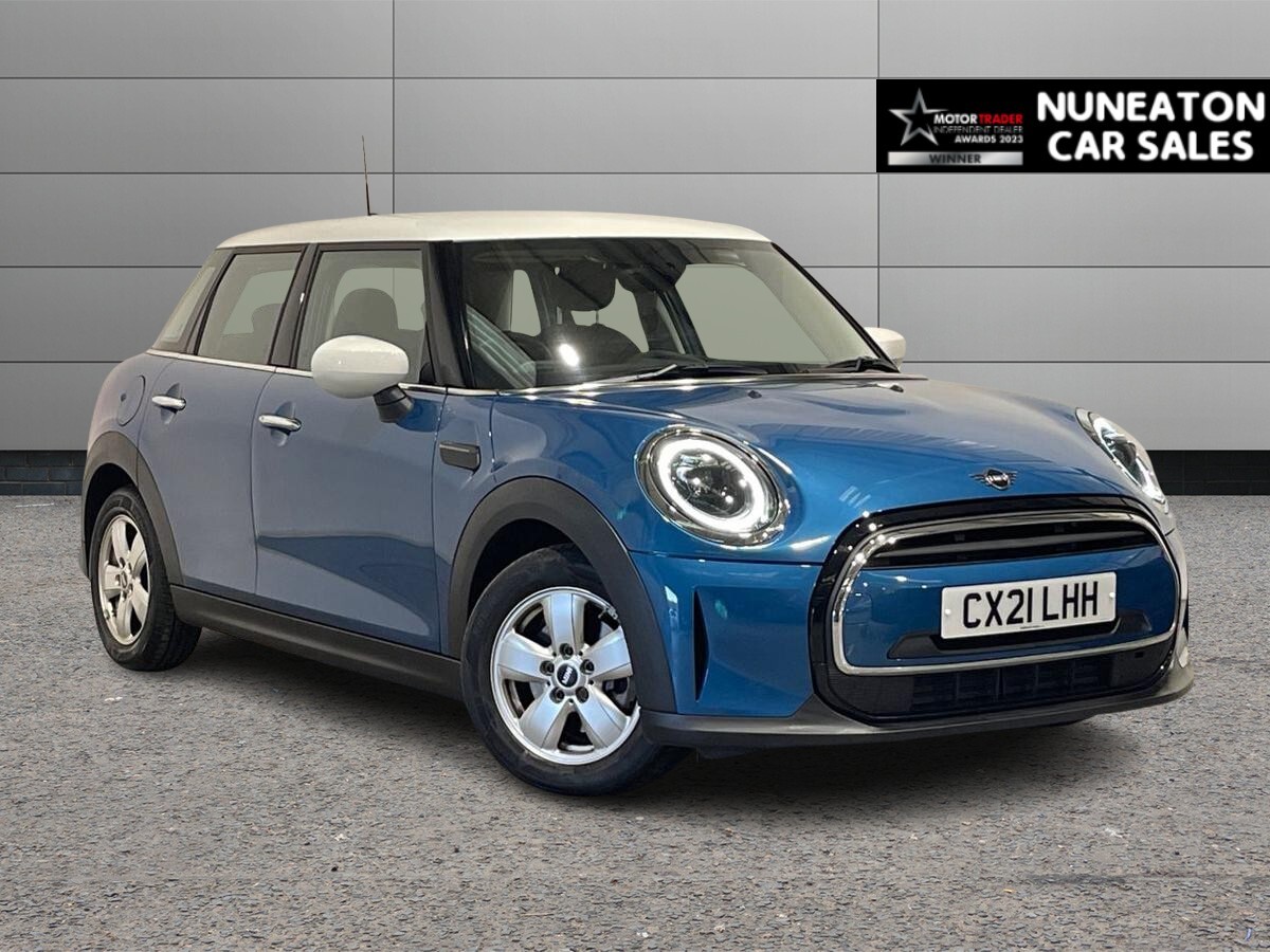 Main listing image - MINI Hatchback 5dr