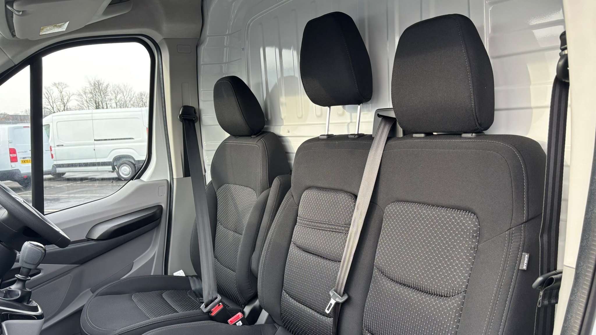 Main listing image - Maxus Deliver 9