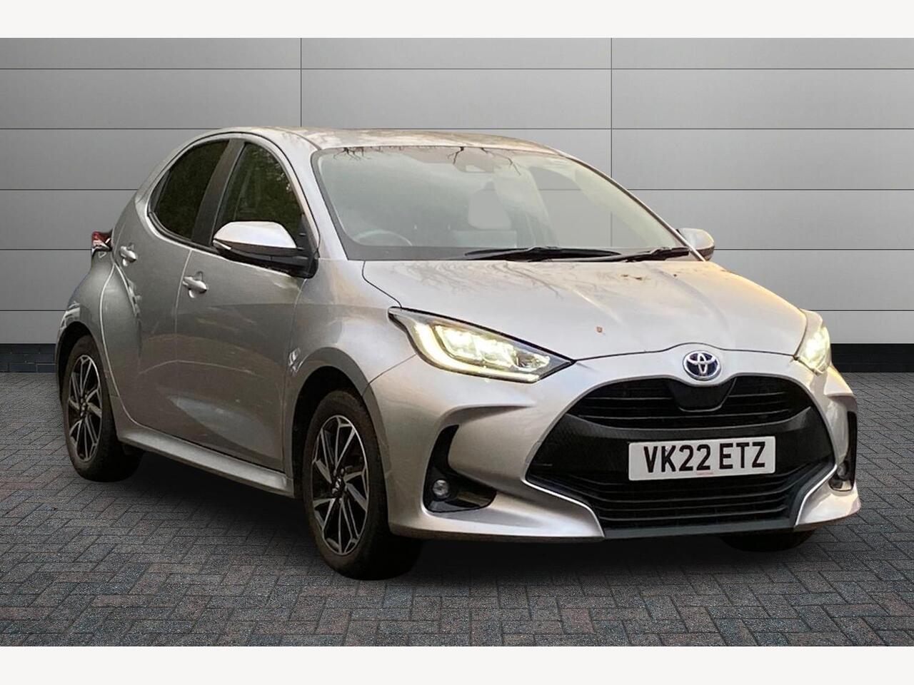 Main listing image - Toyota Yaris