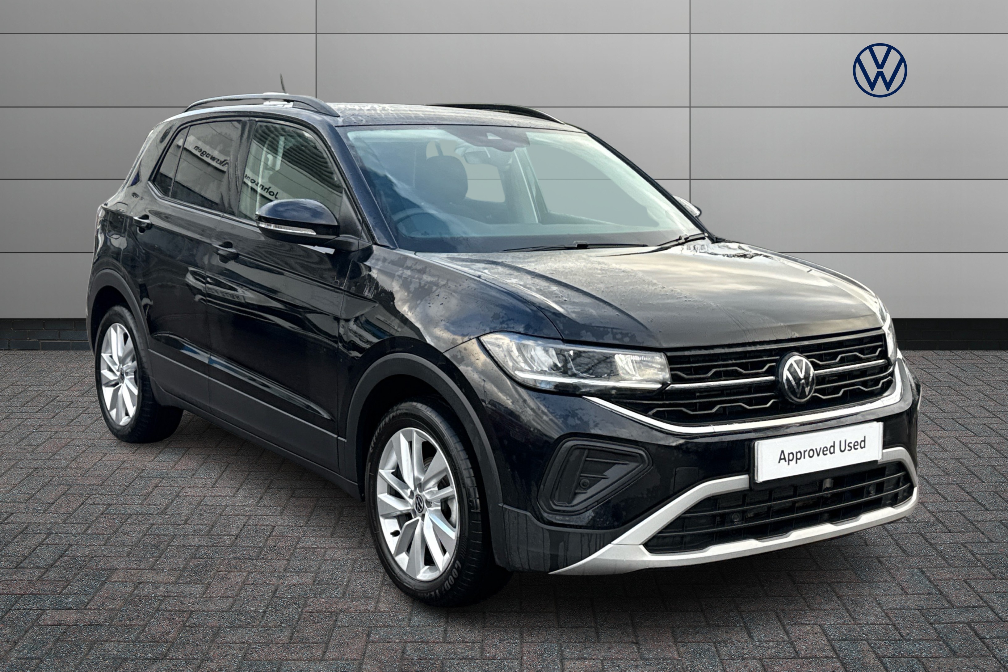 Main listing image - Volkswagen T-Cross