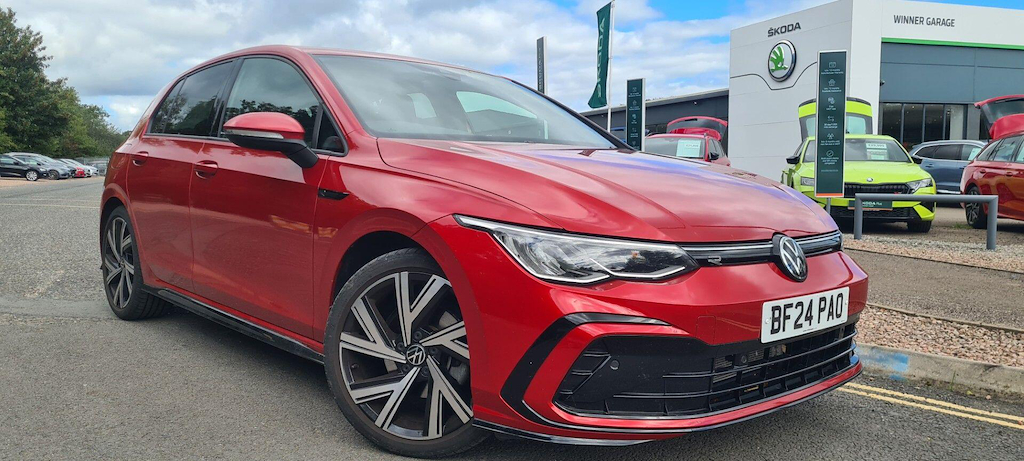 Main listing image - Volkswagen Golf