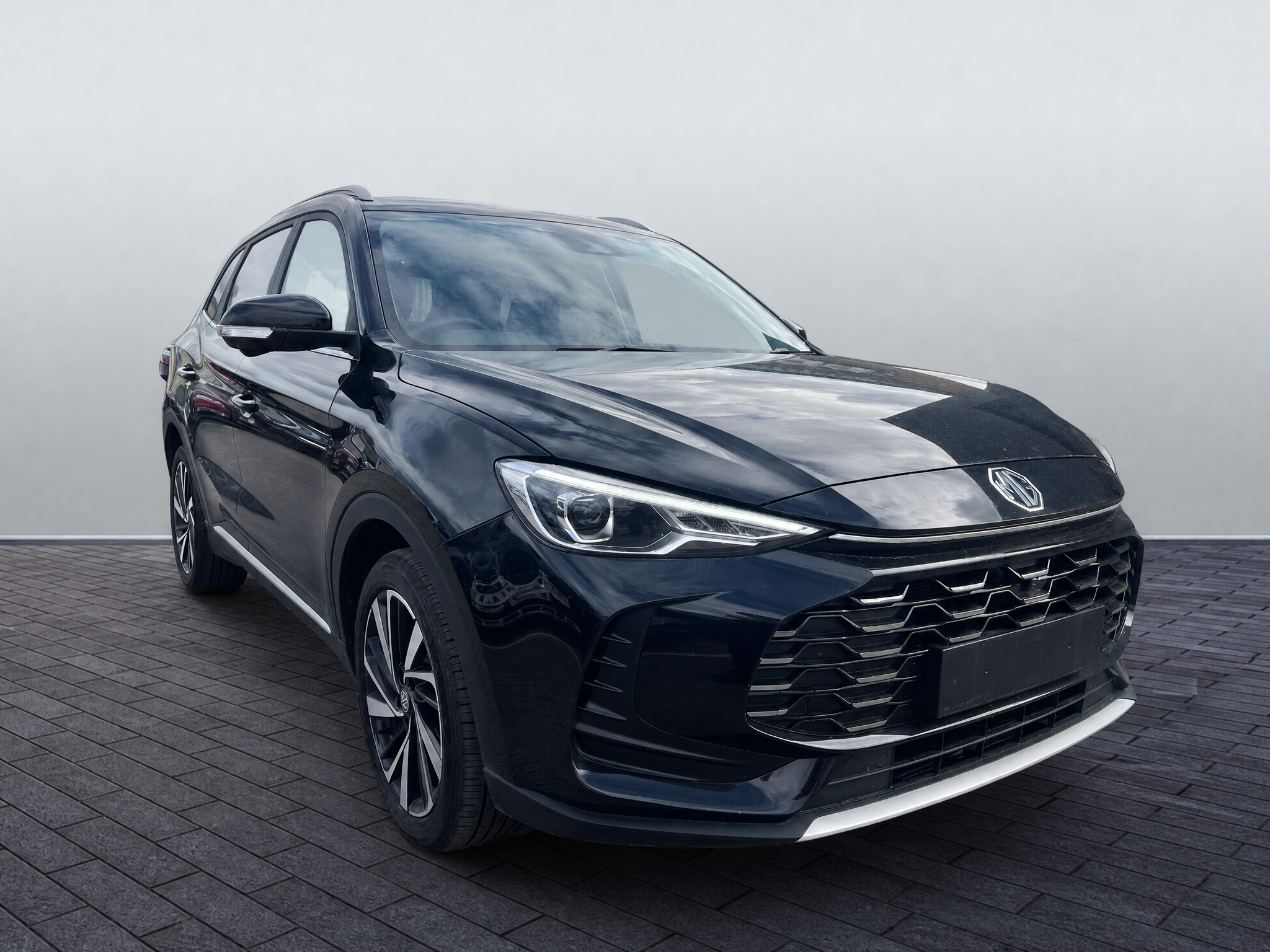 Main listing image - MG ZS
