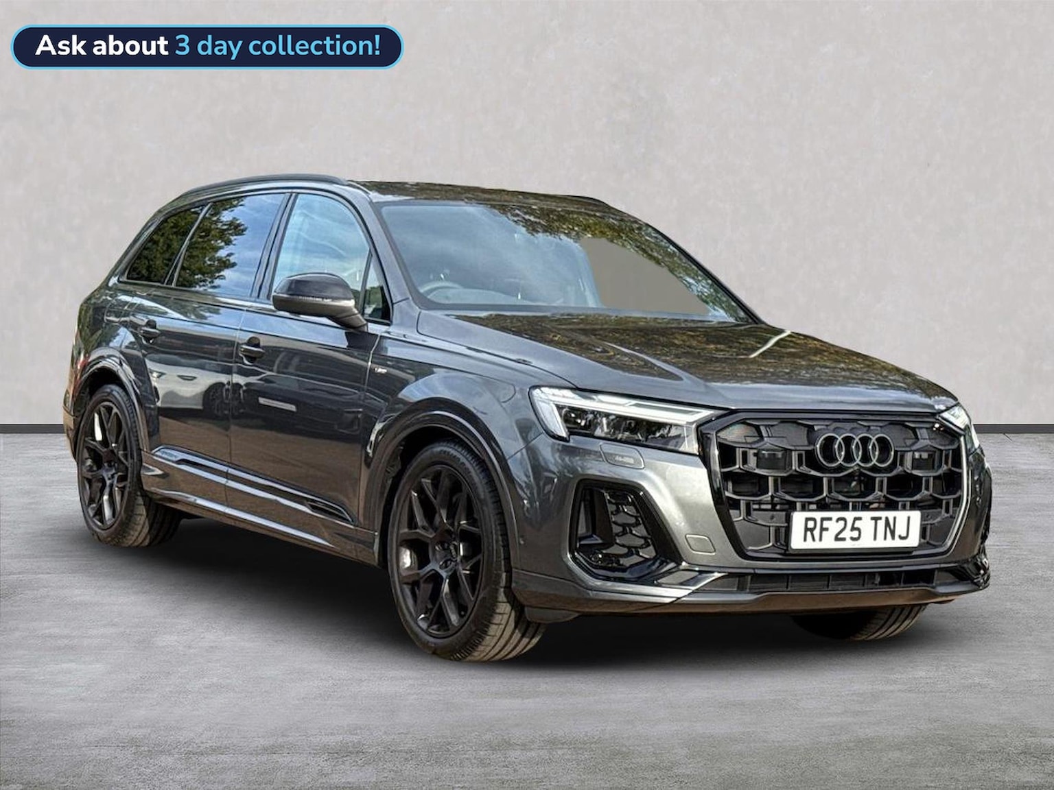 Main listing image - Audi Q7