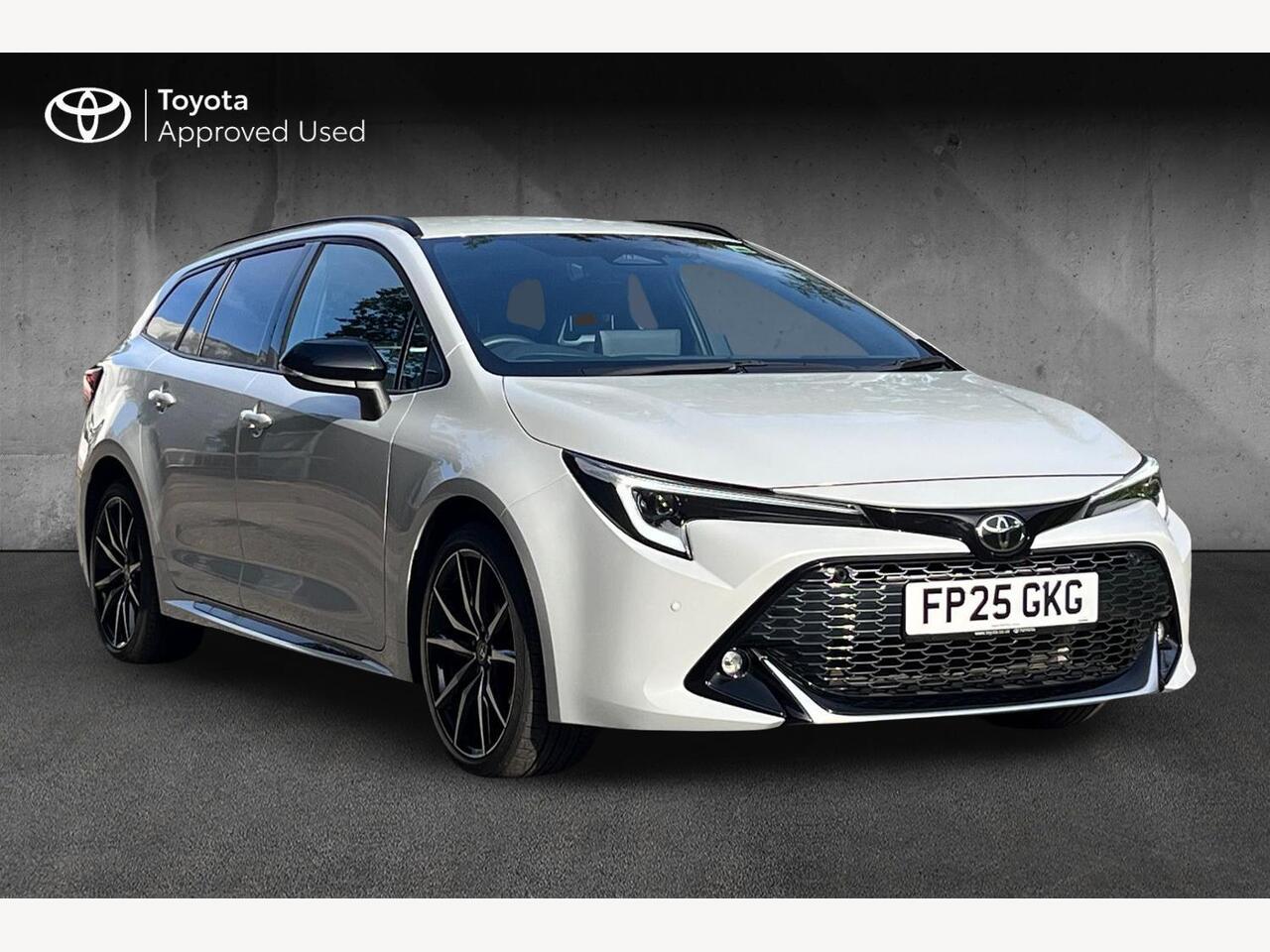 Main listing image - Toyota Corolla