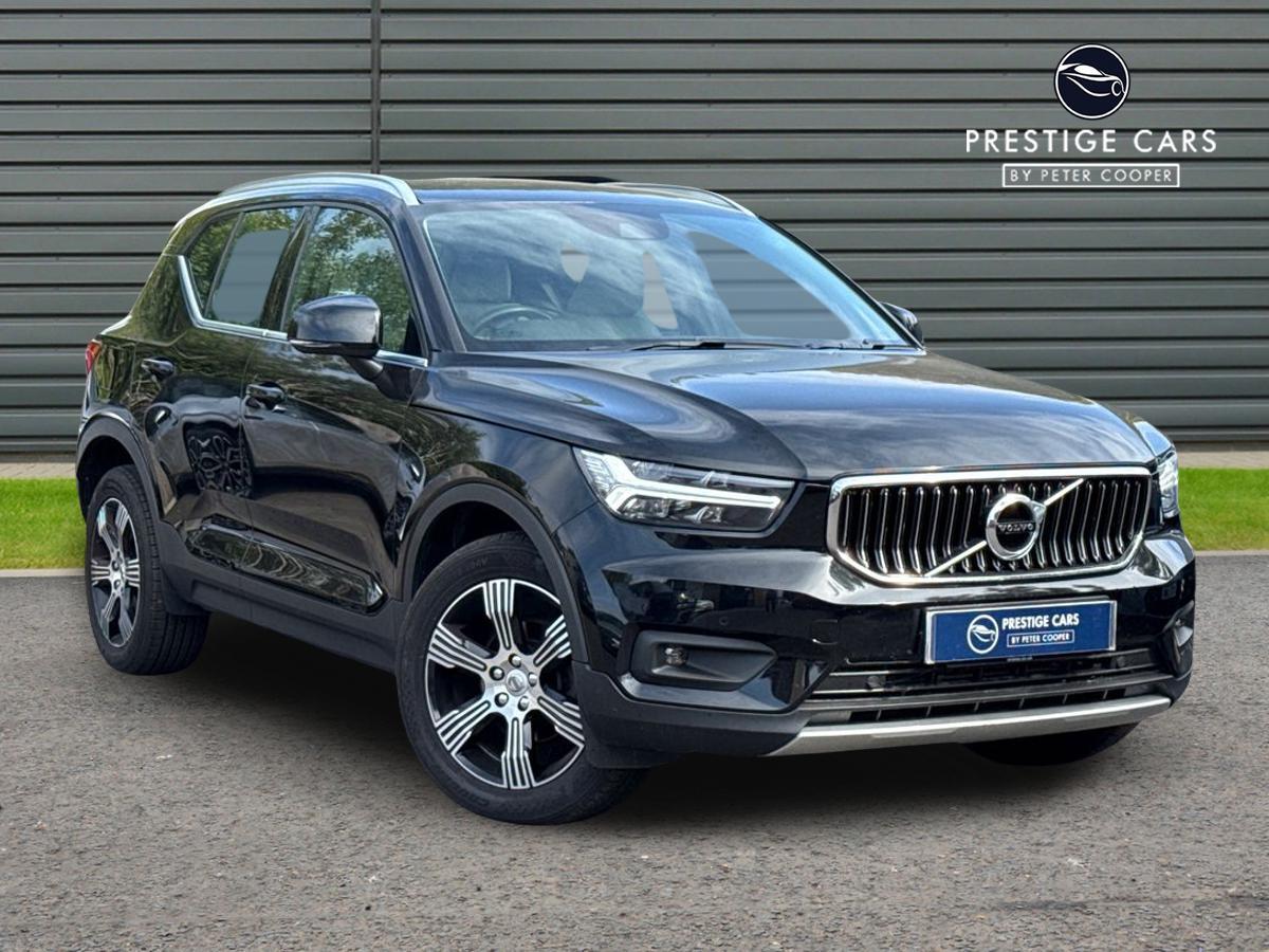 Main listing image - Volvo XC40