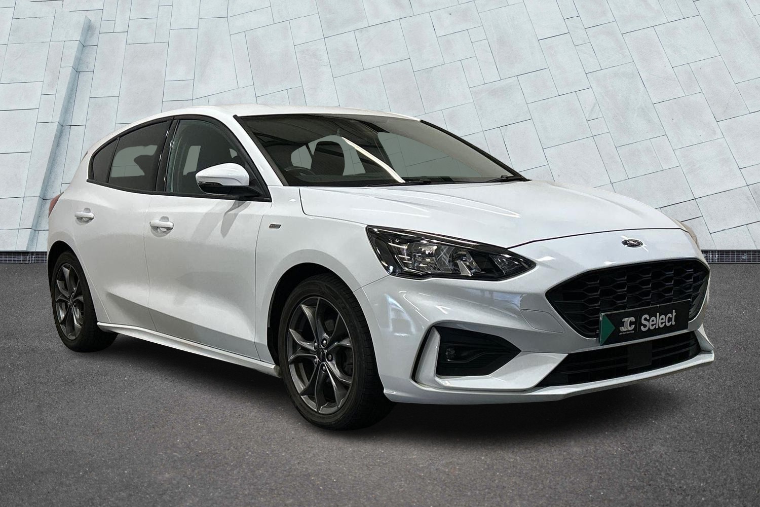 Main listing image - Ford Focus