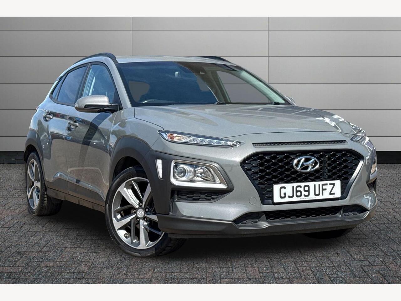 Main listing image - Hyundai Kona