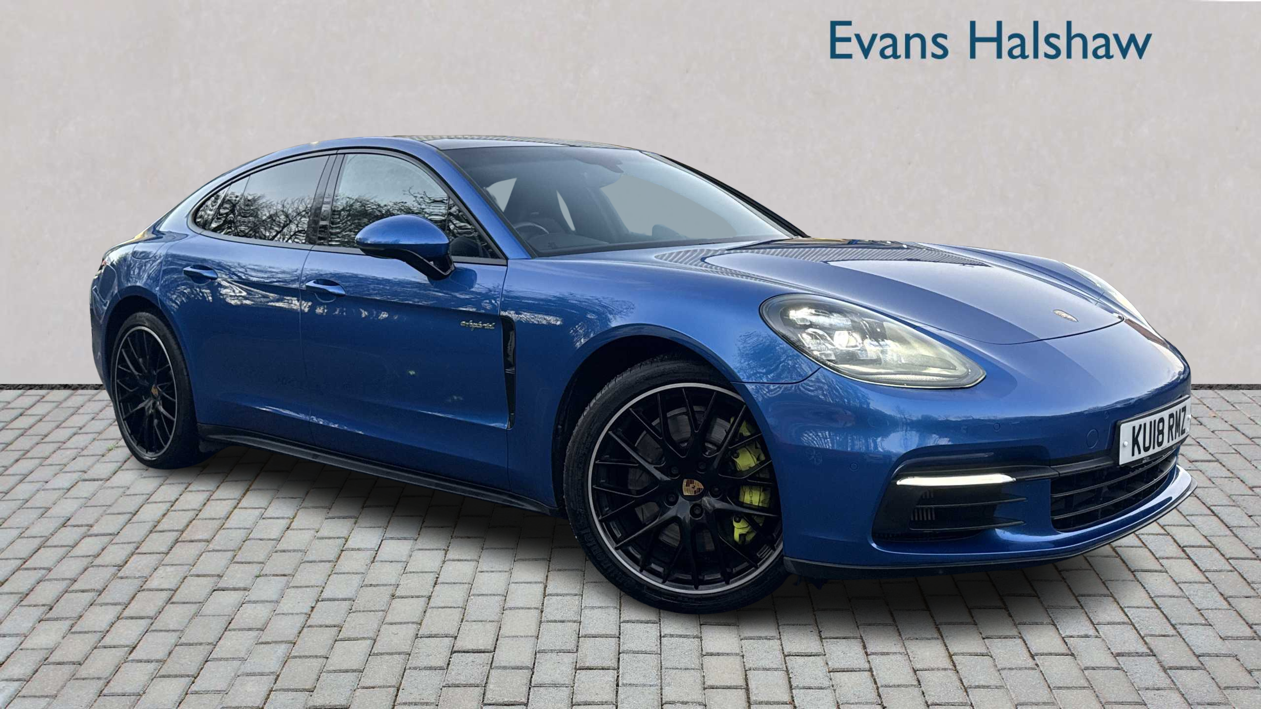 Main listing image - Porsche Panamera