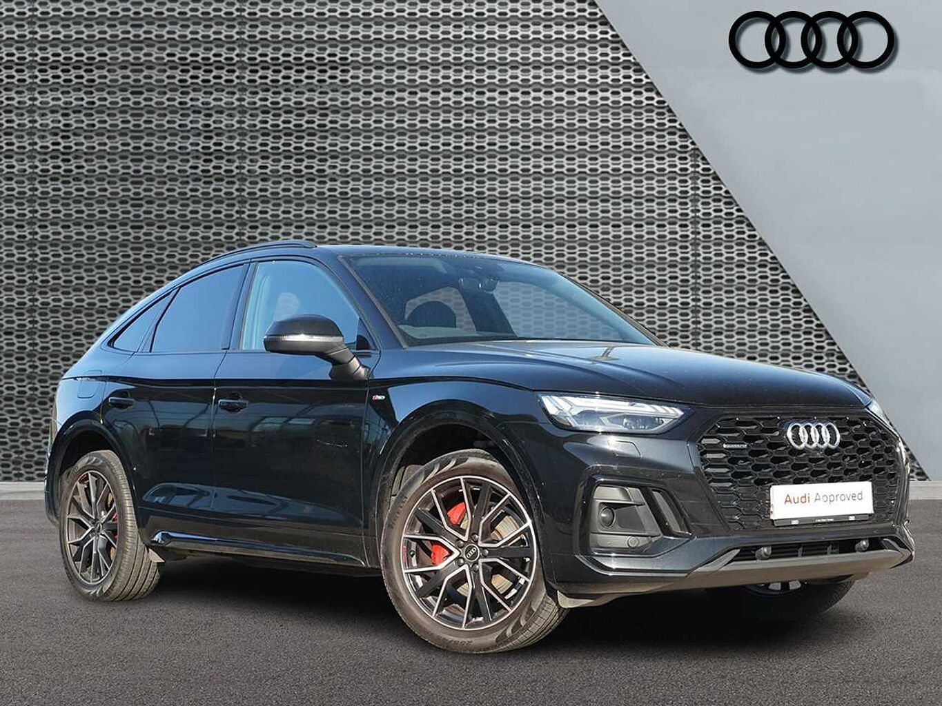 Main listing image - Audi Q5 Sportback