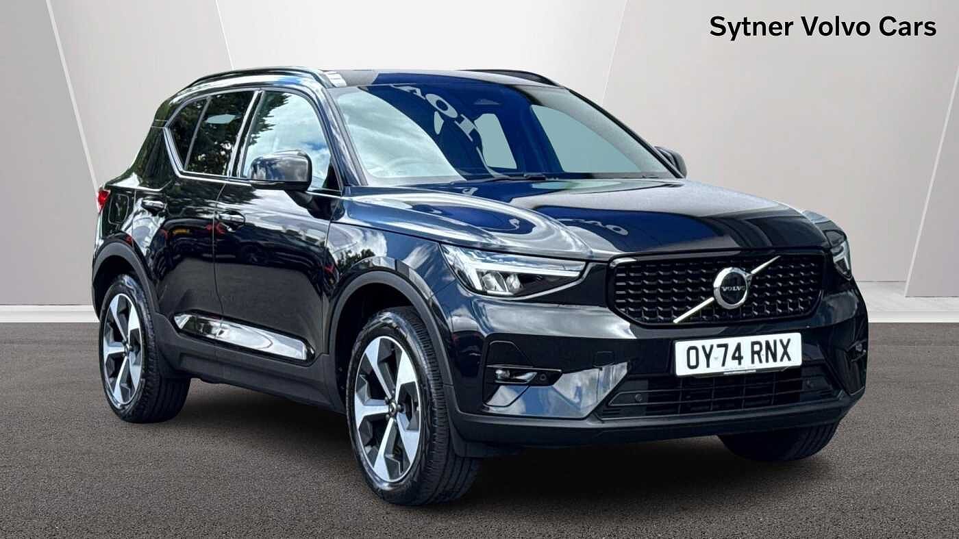 Main listing image - Volvo XC40