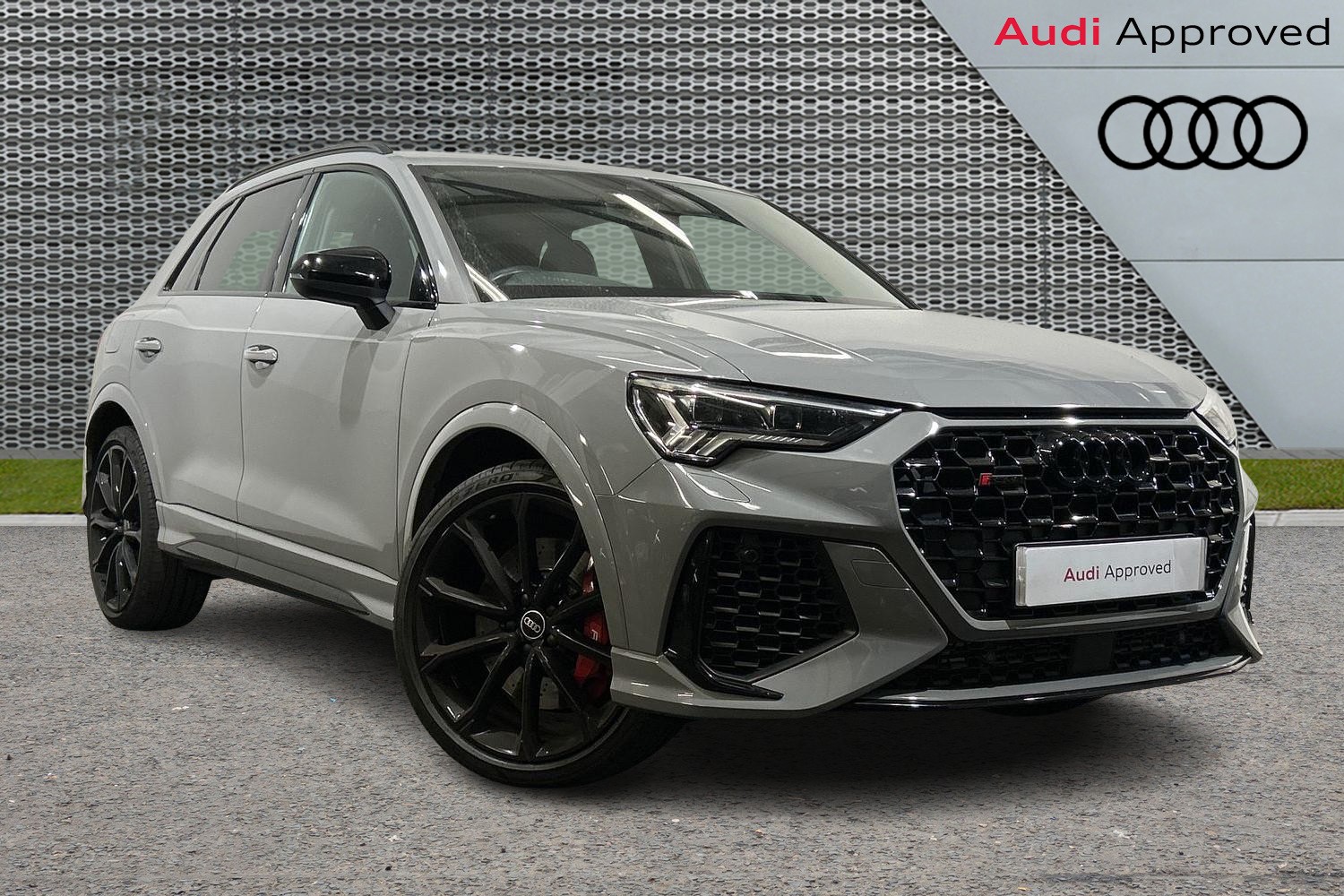 Main listing image - Audi RS Q3