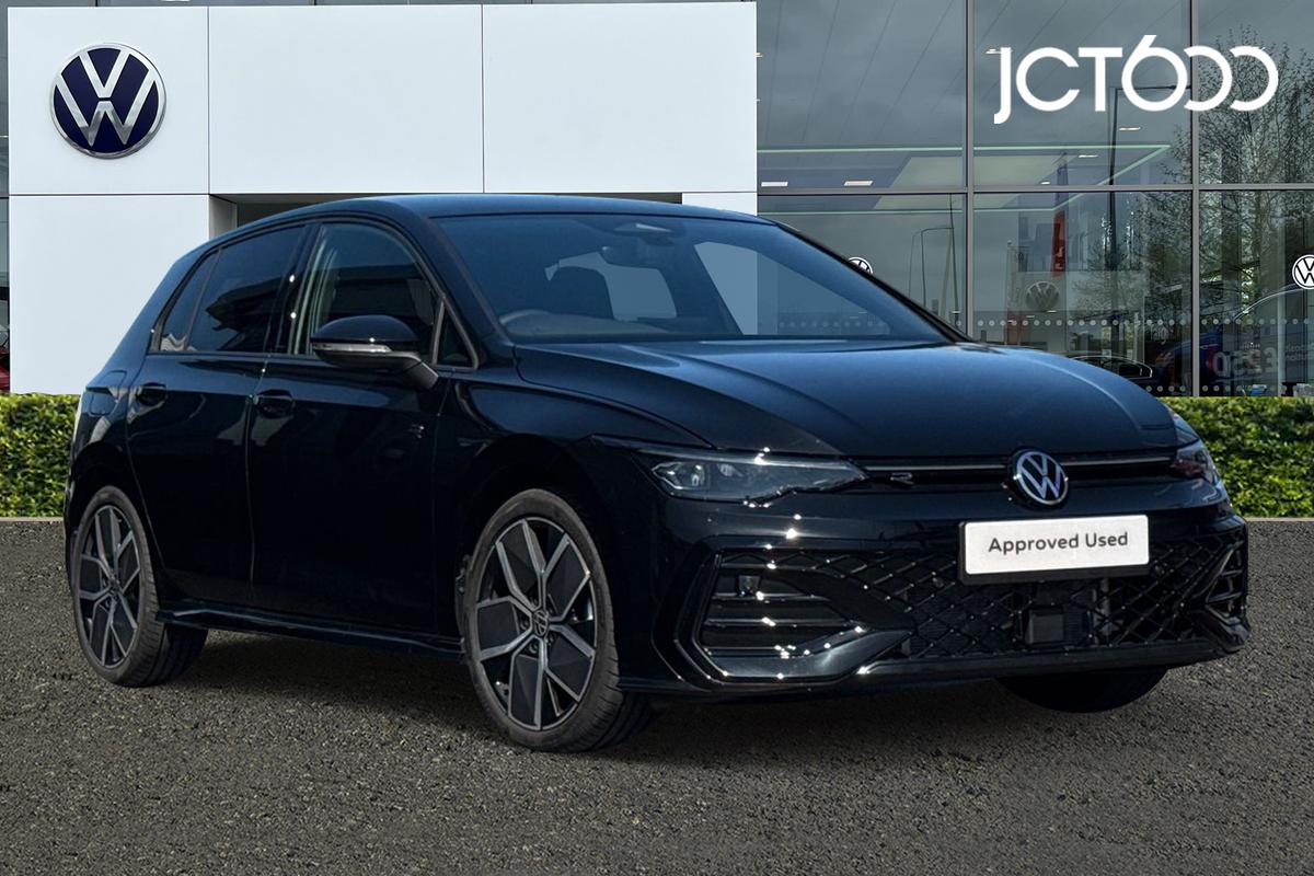 Main listing image - Volkswagen Golf