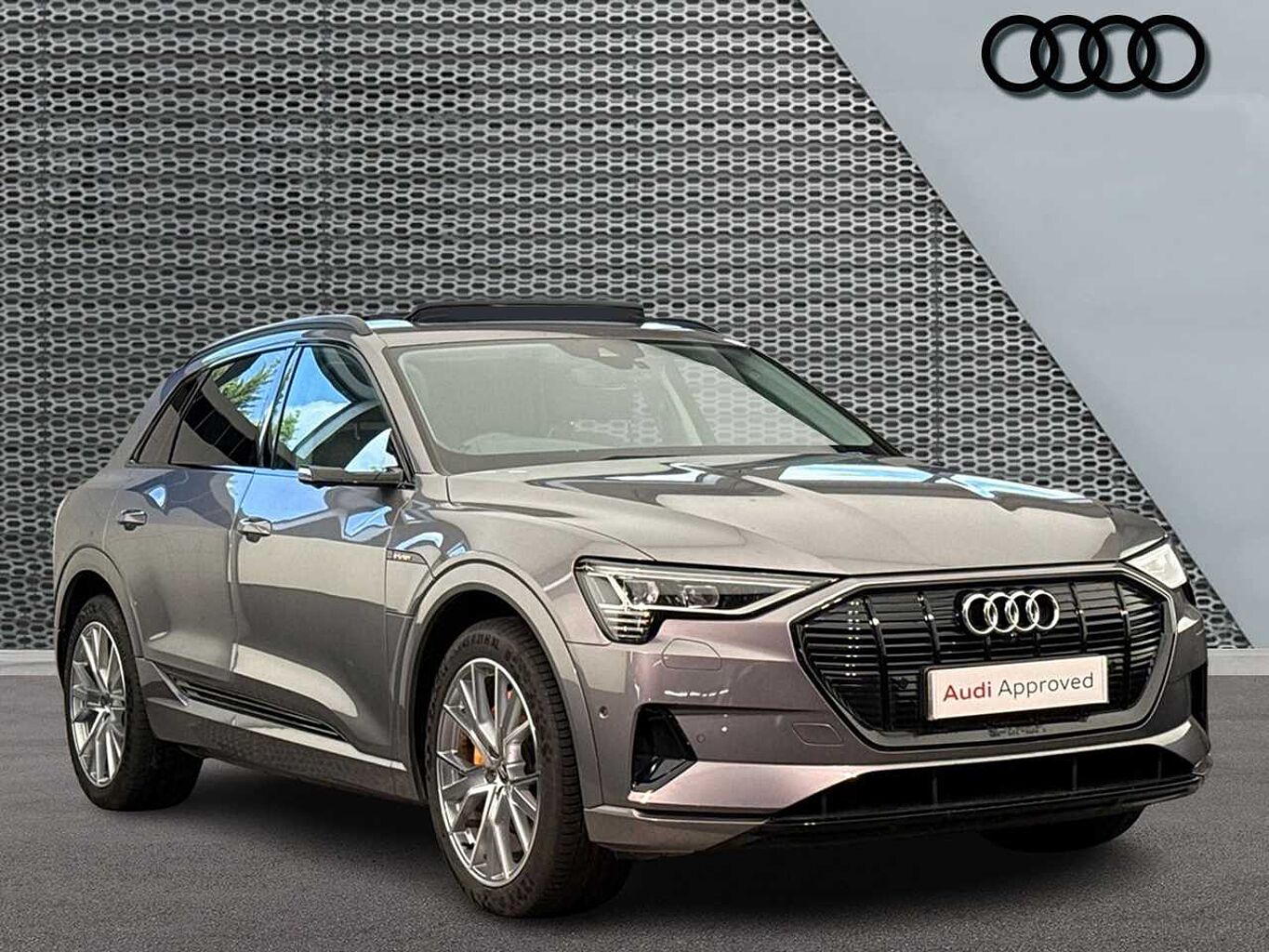 Main listing image - Audi e-tron