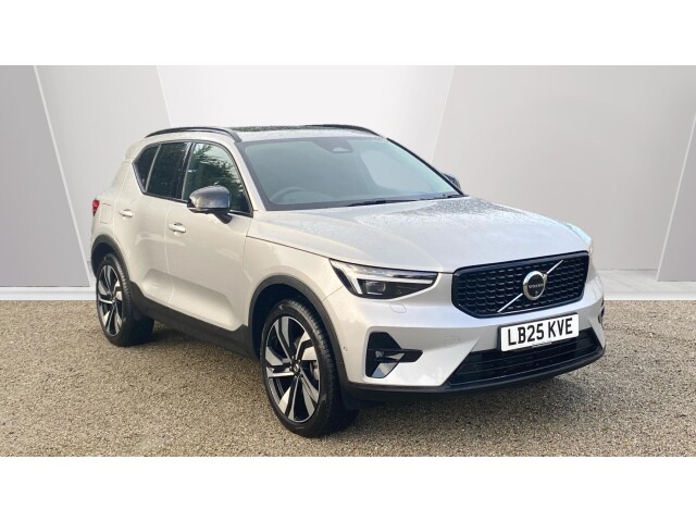 Main listing image - Volvo XC40