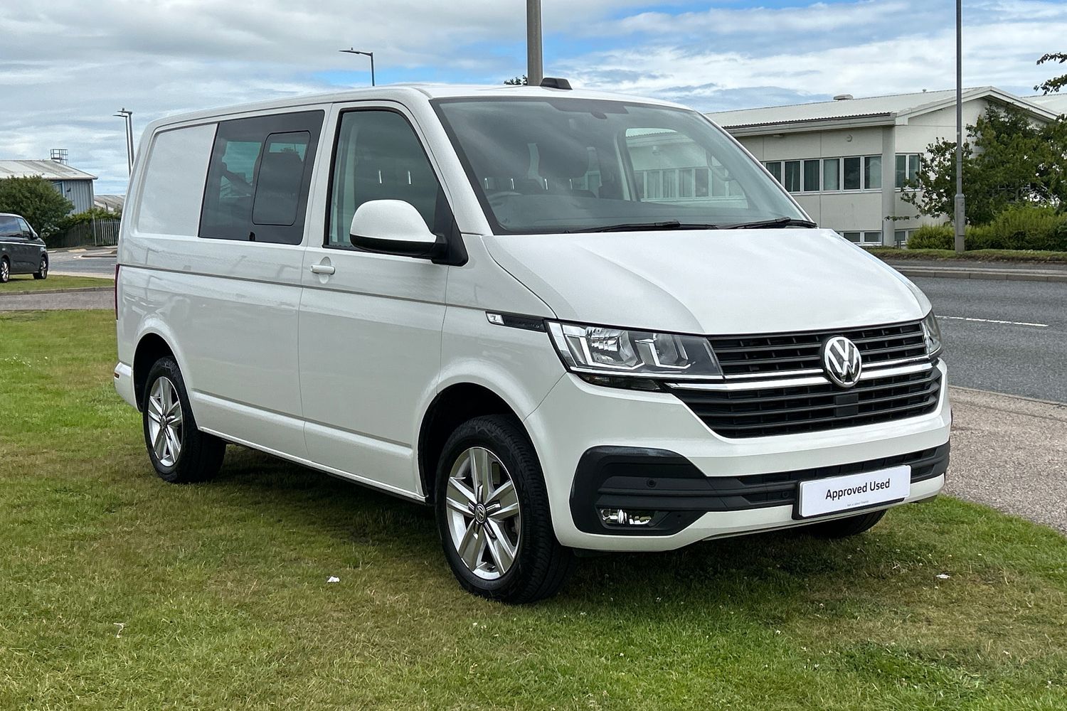 Main listing image - Volkswagen Transporter