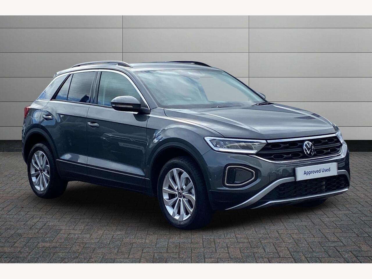 Main listing image - Volkswagen T-Roc