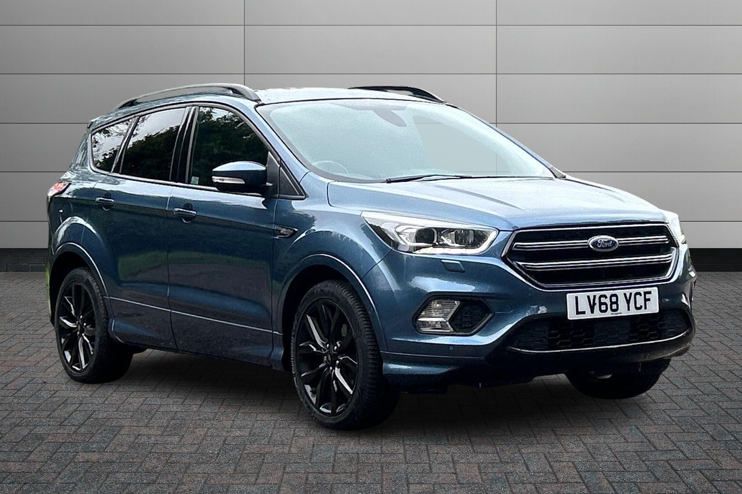 Main listing image - Ford Kuga