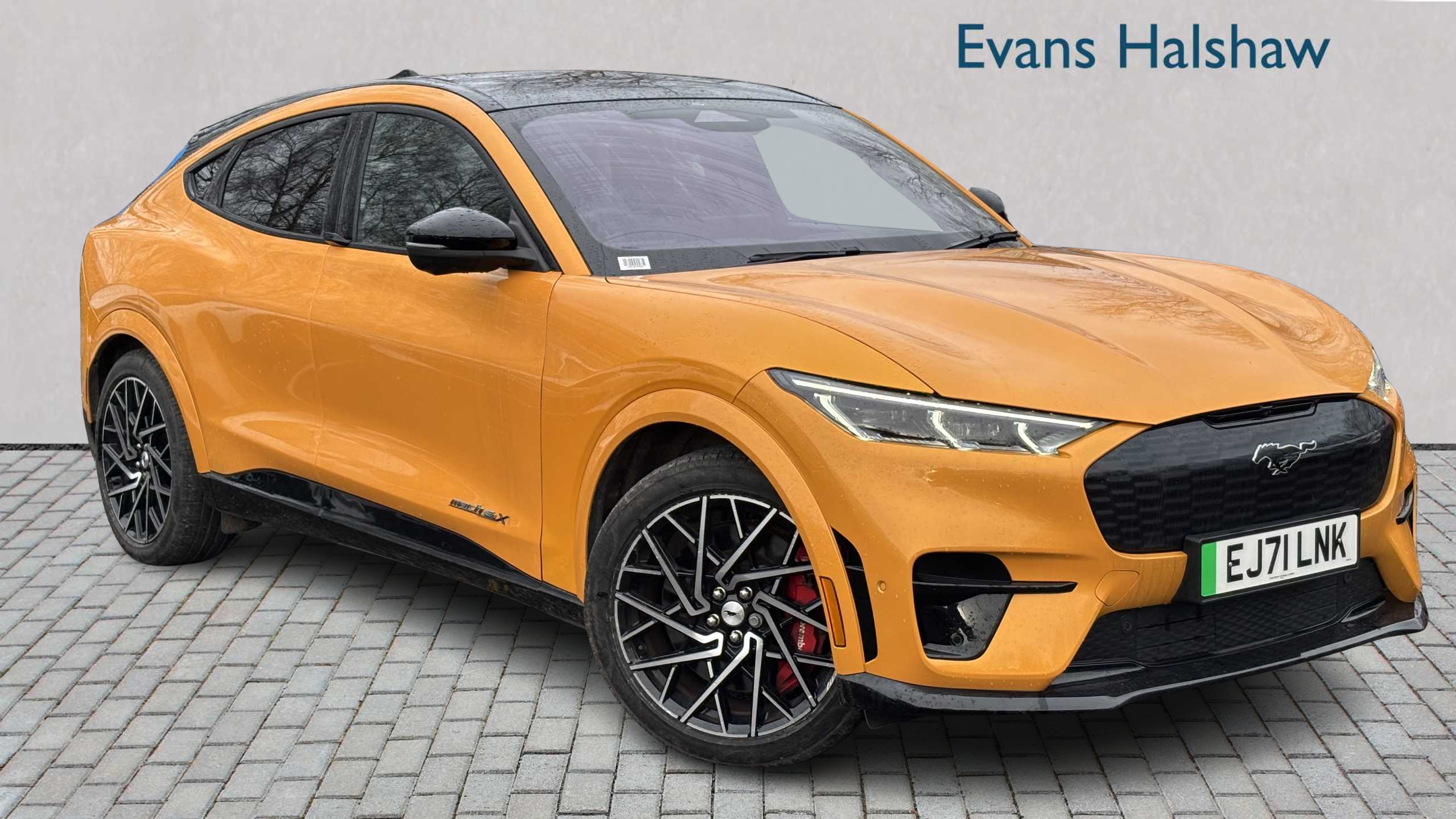 Main listing image - Ford Mustang Mach-E