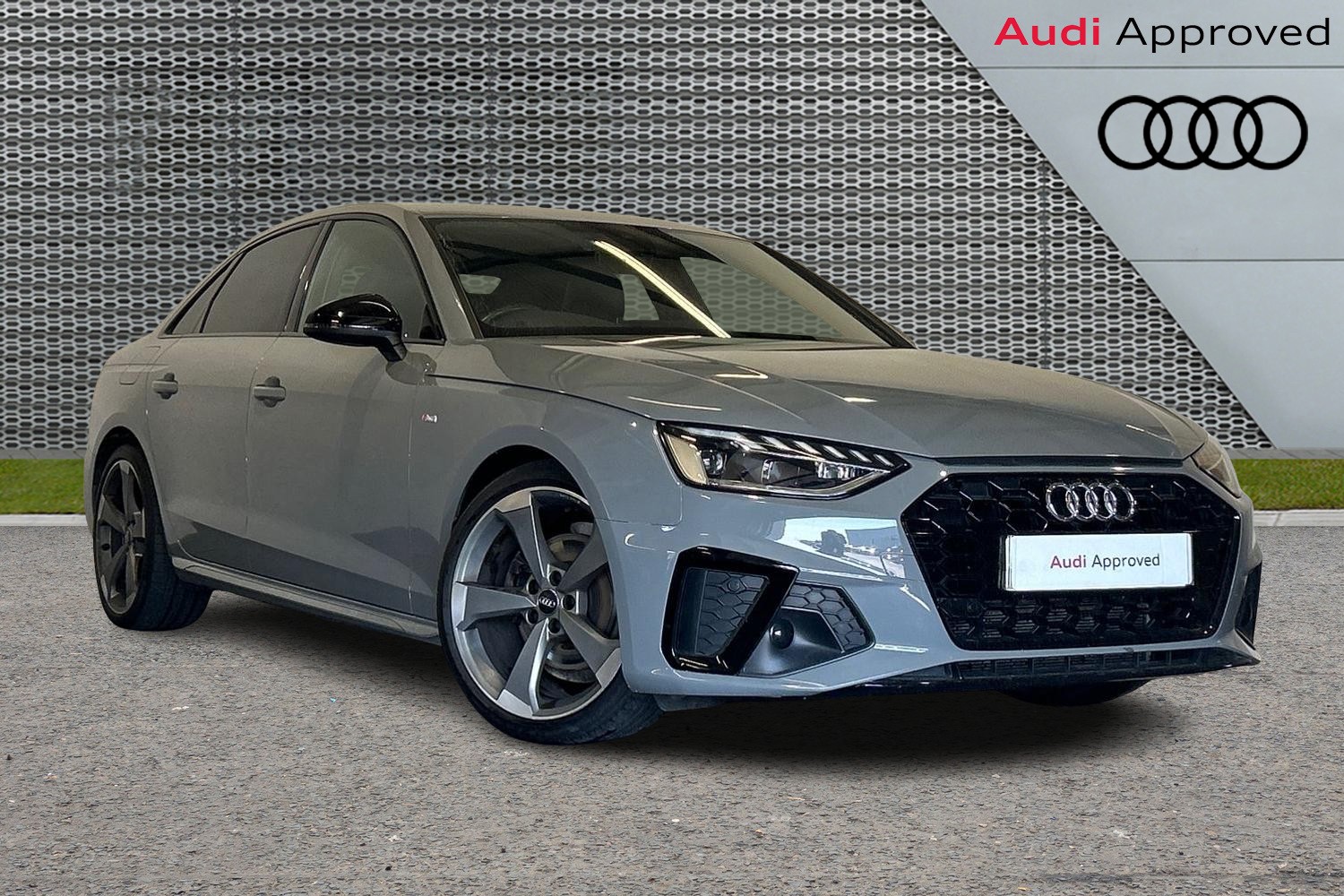 Main listing image - Audi A4