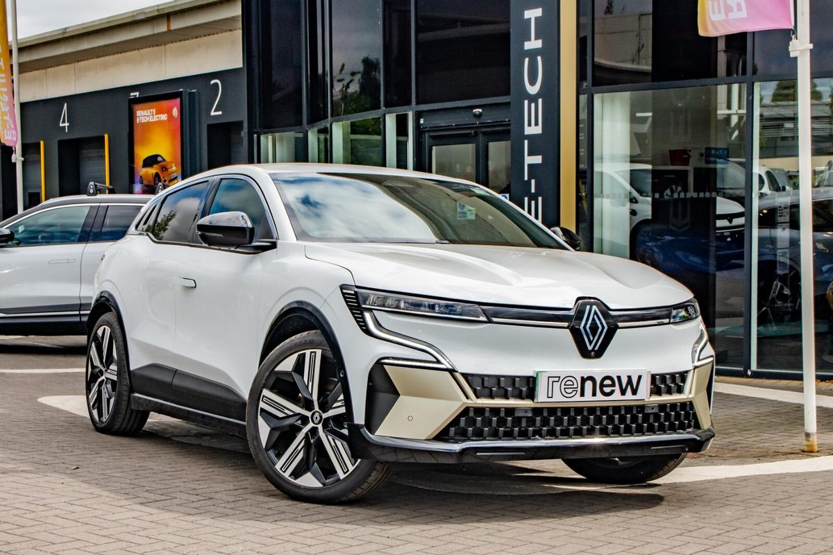 Main listing image - Renault Megane E Tech