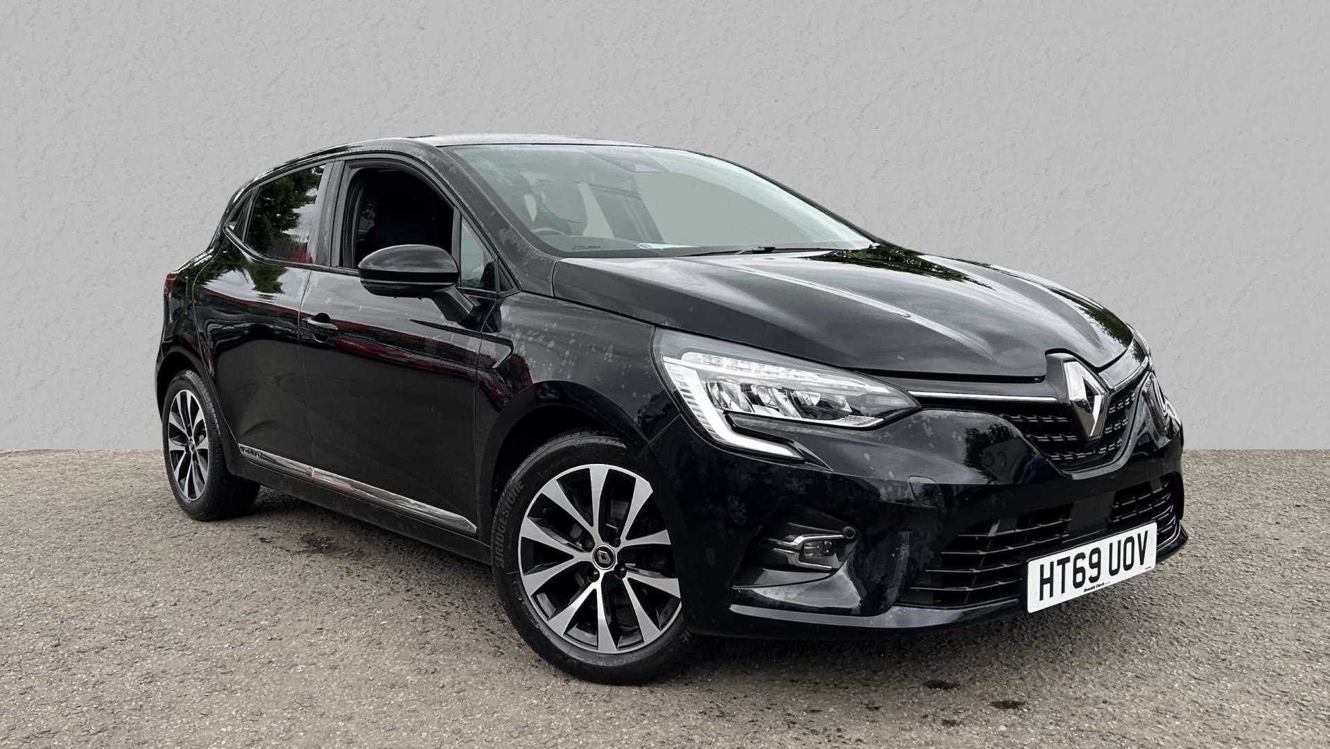 Main listing image - Renault Clio