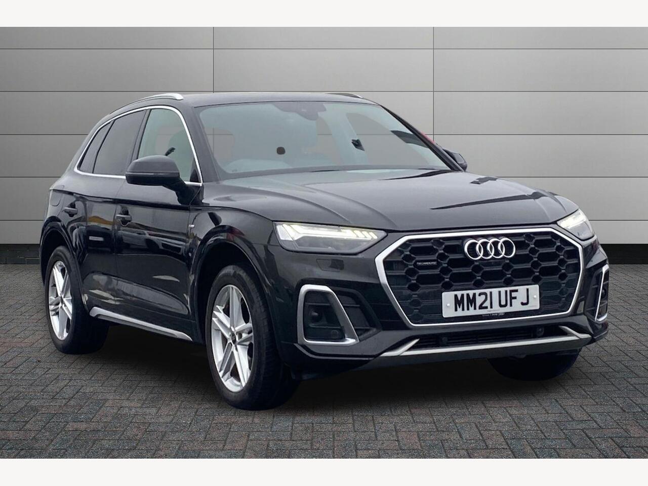 Main listing image - Audi Q5