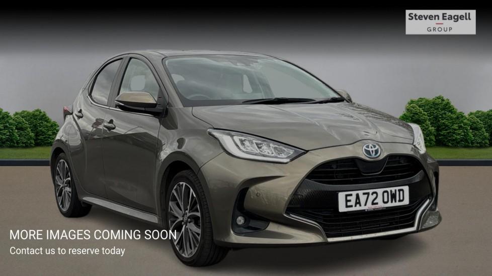 Main listing image - Toyota Yaris