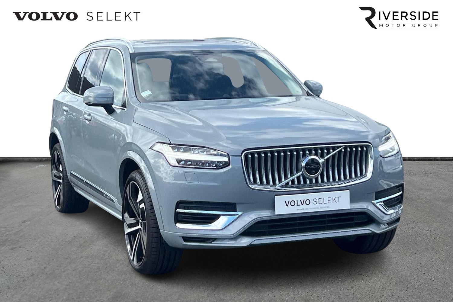 Main listing image - Volvo XC90