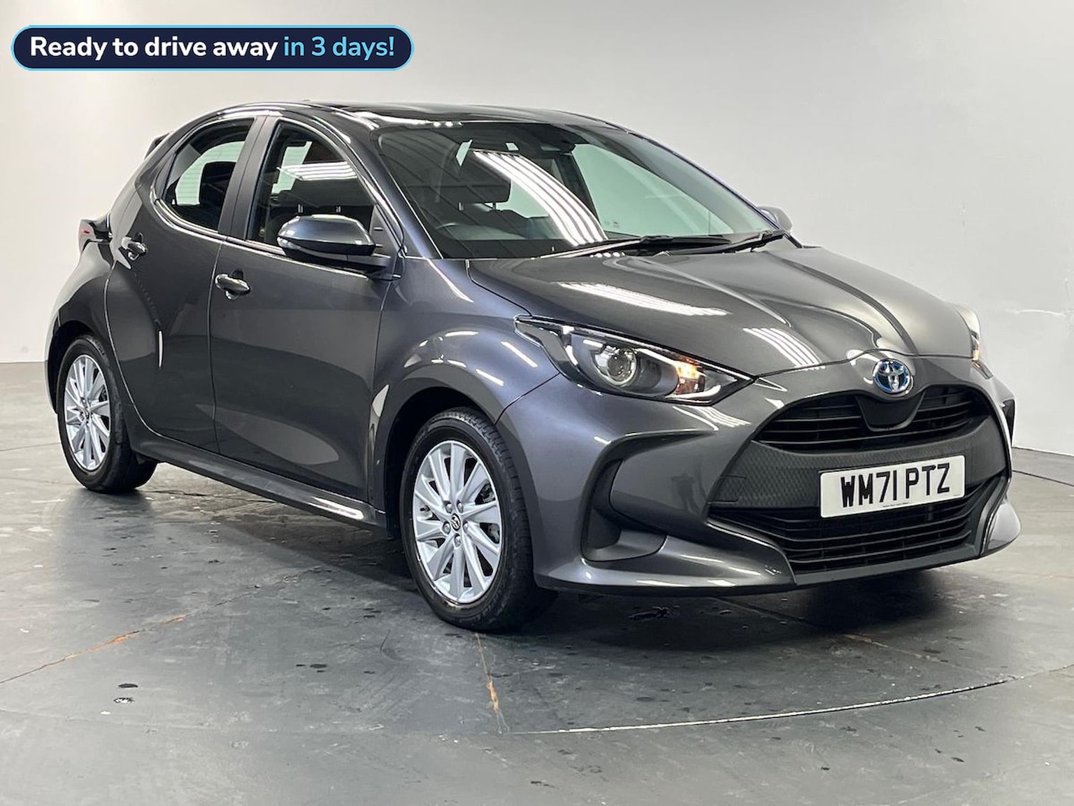 Main listing image - Toyota Yaris