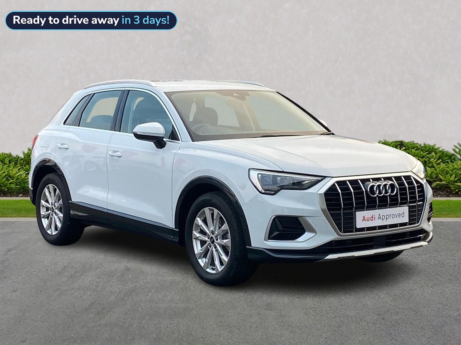 Main listing image - Audi Q3