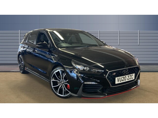 Main listing image - Hyundai i30 Fastback