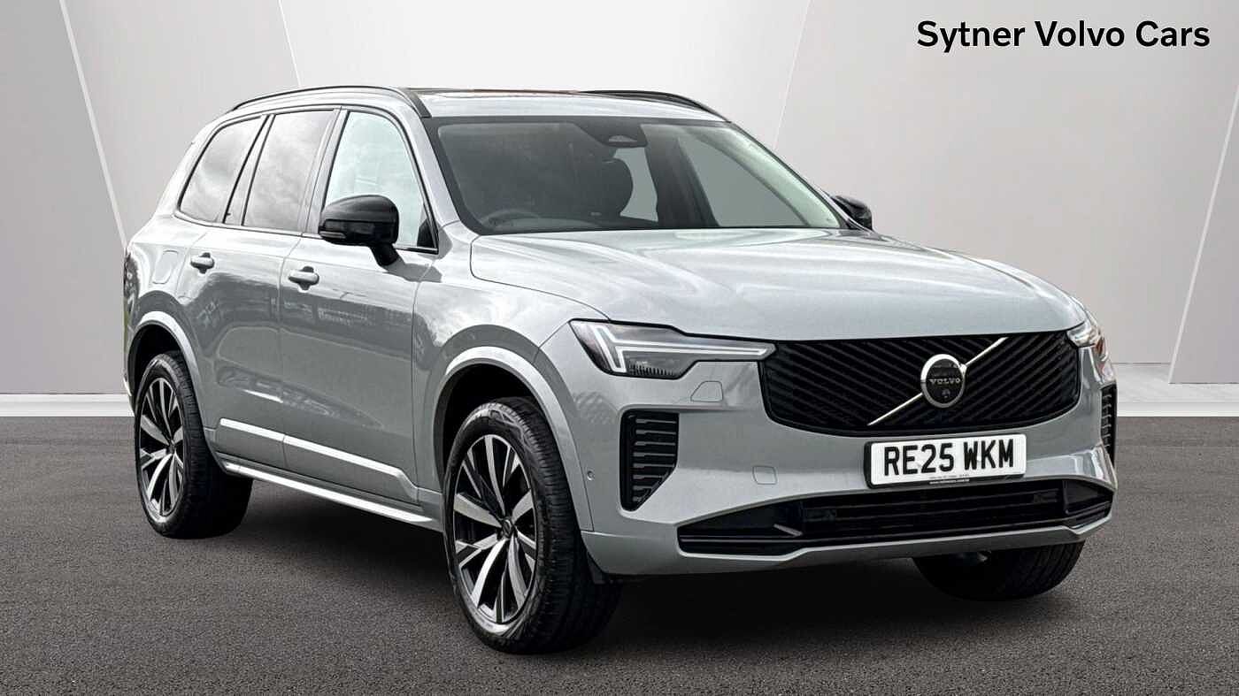 Main listing image - Volvo XC90